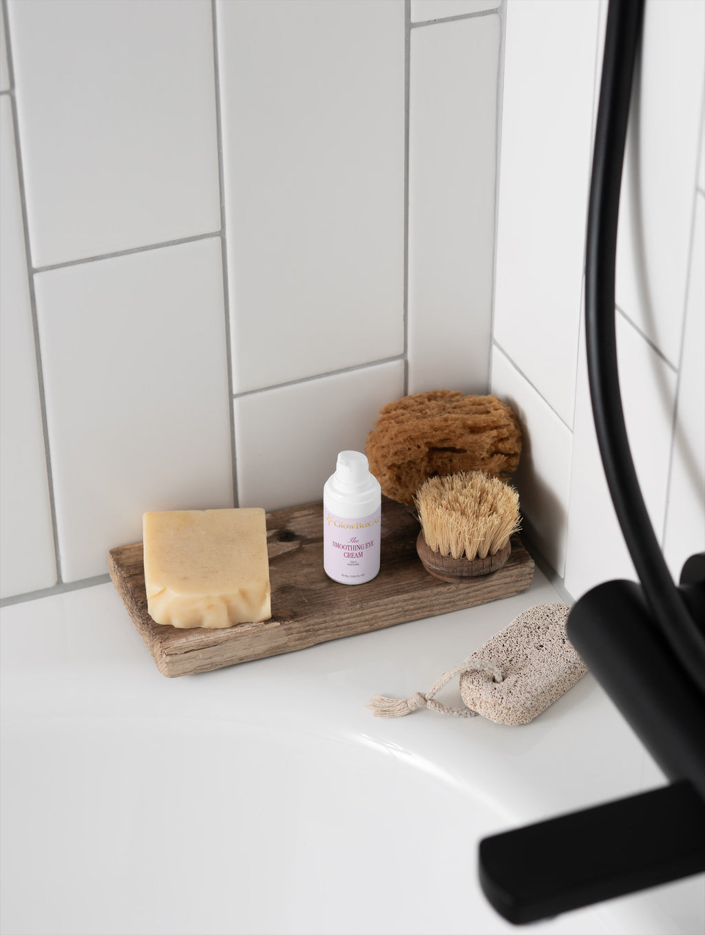 GlowBox AI™ Collagen Night Routine Collection Box